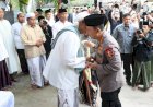 Kapolri-Silaturahmi-ke-Ponpes-Al-Hamidy-Banyuanyar,-Tekankan-Sinergitas-dan-Persatuan