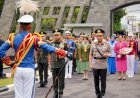 Pimpin-Wisuda-Prajurit-Taruna,-Kapolri-Tekankan-Sinergitas-TNI-Polri-untuk-Wujudkan-Indonesia-Emas-2045