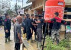 Polri-Salurkan-627-Tandon-Air-Bersih-untuk-Warga-Terdampak-Bencana,-Salah-Satunya-di-Aceh-Tamiang
