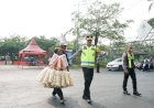Sidoarjo-Amankan-Sepanjang-Jalan-Turun-Langsung-Pengaturan-Lalu-Lintas,-Polresta-Sidoarjo-dan-Jajaran-Berikan-Rasa-Nyaman-Masyarakat