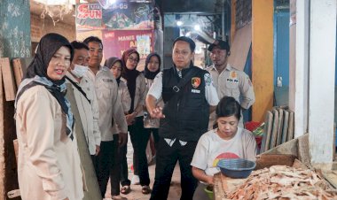 Satgas-Saber-Polres-Jember-Sidak-Pasar-Antisipasi-Lonjakan-Harga-Pokok-Pangan
